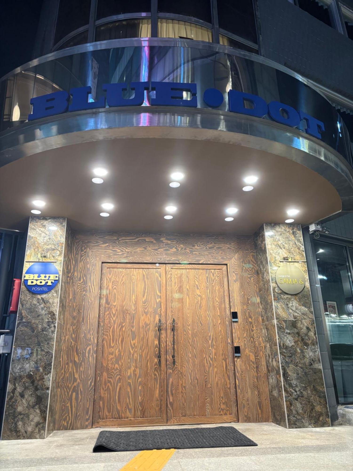 Bluedot Poshtel Asrama
