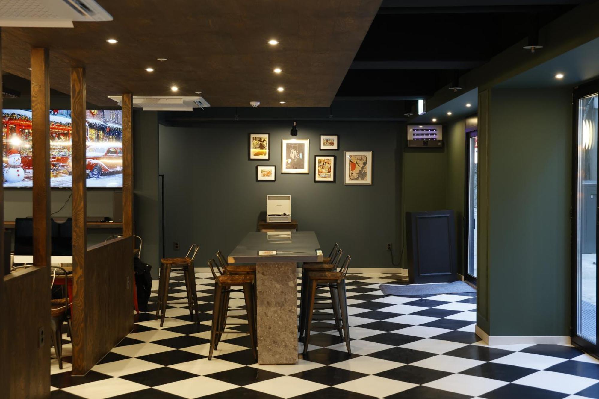 Bluedot Poshtel Albergue